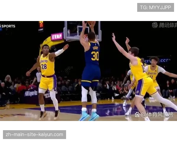 裁判判罚倾向性多因素分析 从勇士湖人战看明星地位与主场优势影响